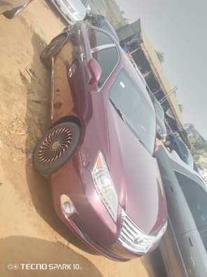 A picture of Extremely Clean Lexus Es350 Buy and Celebrate Owerri Imo state