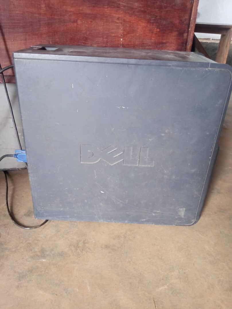 A picture of Dell optiplex 0792295295