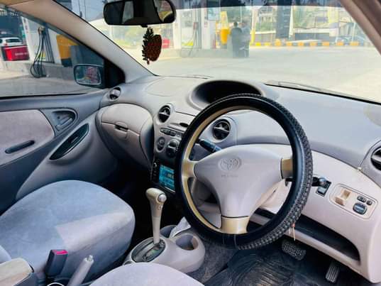 A picture of Toyota Platz
