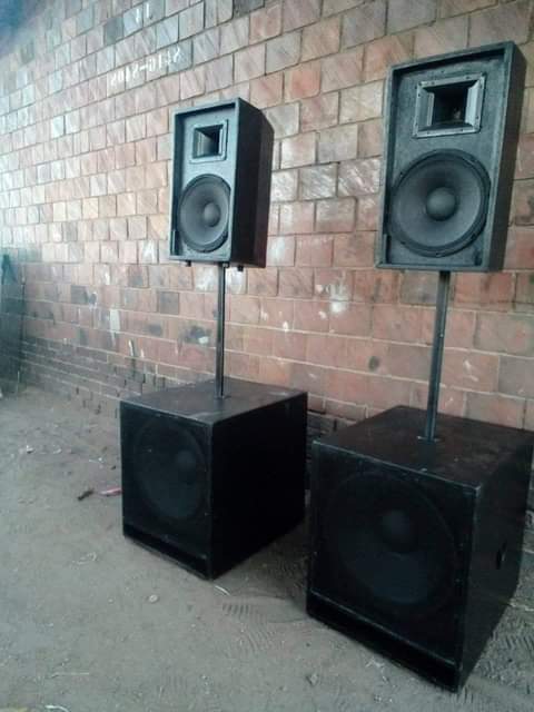 speakers