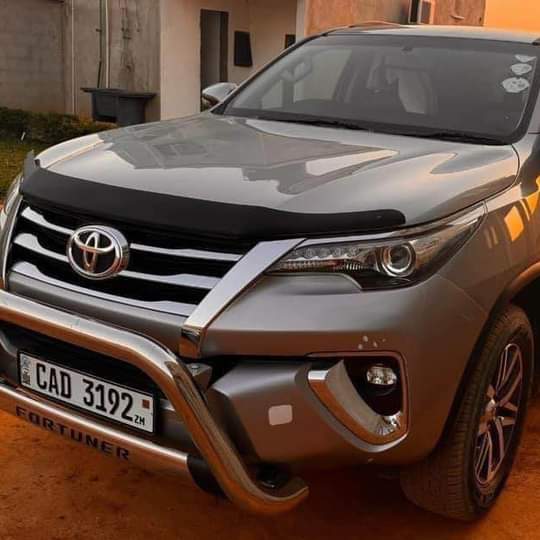 used toyota fortuner