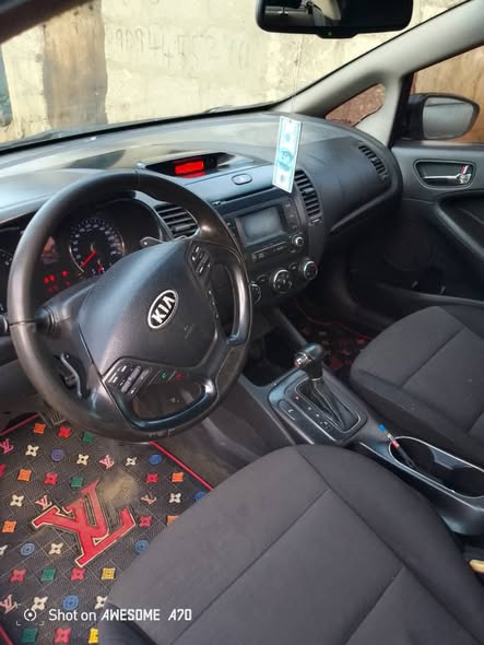 A picture of KIA CERATO 2013