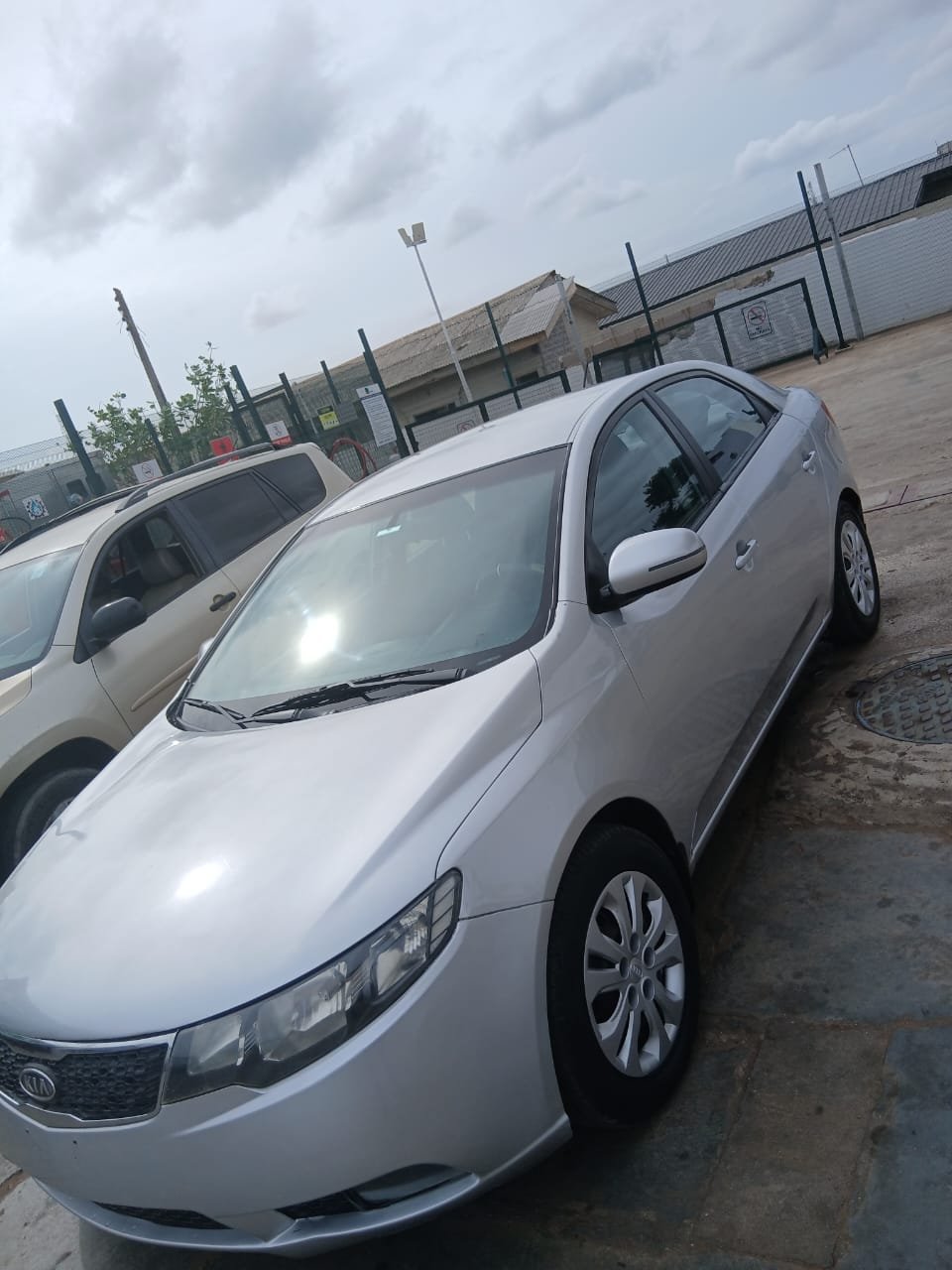 A picture of 2012 Kia cerato