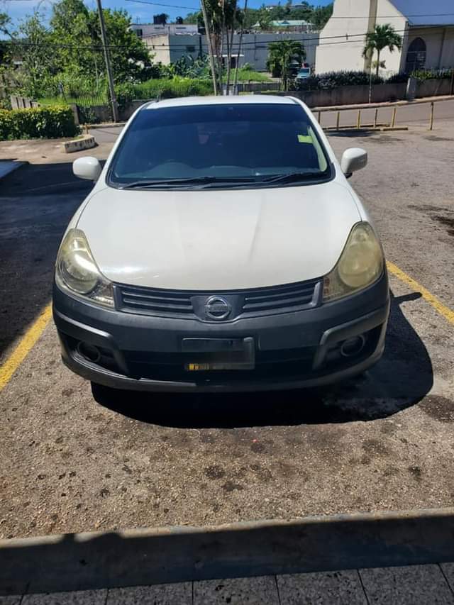 nissan ad wagon
