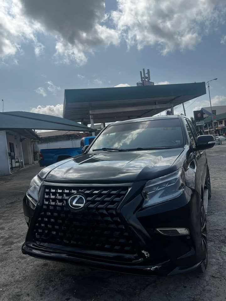 A picture of LEXUS GX470 UPGRADED