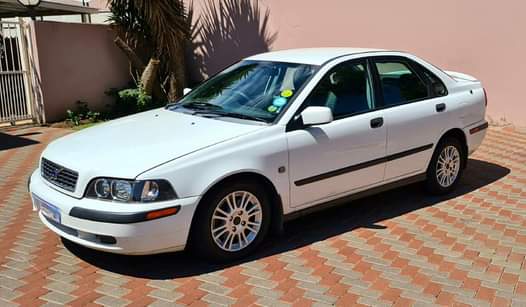 volvo s40