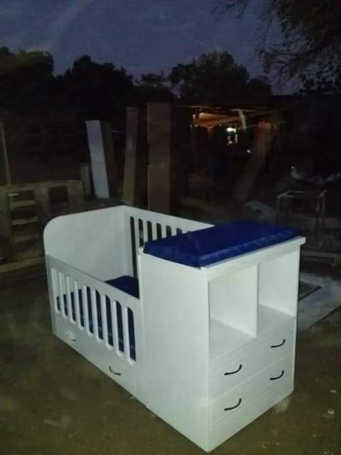 baby cot bed