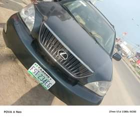 A picture of Mint grade 2005 lexus Rx 330 Extra clean First body