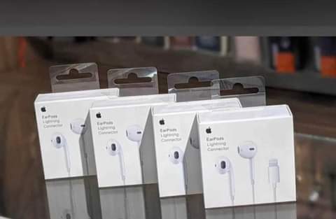 A picture of Accessories and iPhones