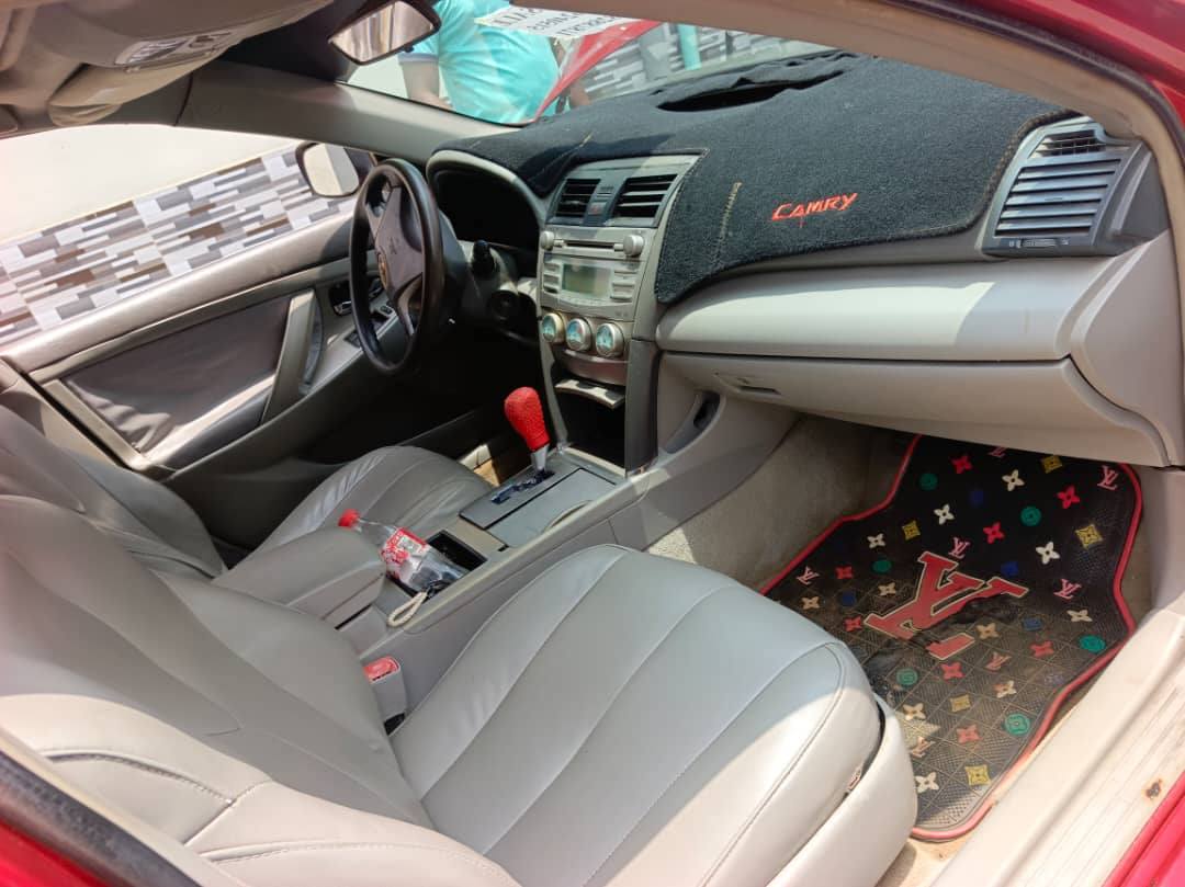 A picture of SWEET DEAL SUPER SHARP 08 TOYOTA CAMRY