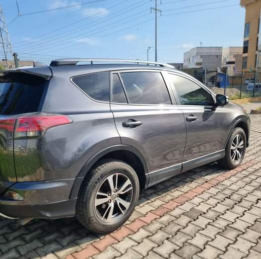 A picture of BRAND NEW STANDARD ZERO DASHBOARD LIGHTS 2018 RAV4 XLE THUMBSTART