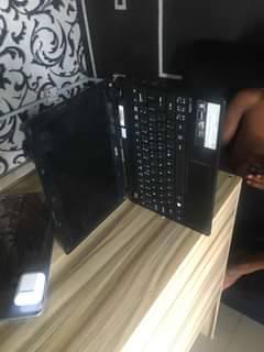 A picture of Acer Mini Laptop...