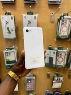A picture of Google Pixel 3xl storage 128gb