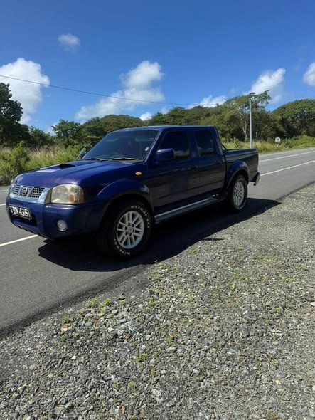 nissan frontier