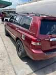 A picture of Toyota highlander 04 engine gear Ac perfect First body paint