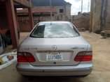 A picture of 2002 Mercedes Benz CLK 230 2002 2 0