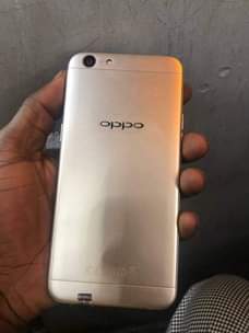A picture of oppo a57