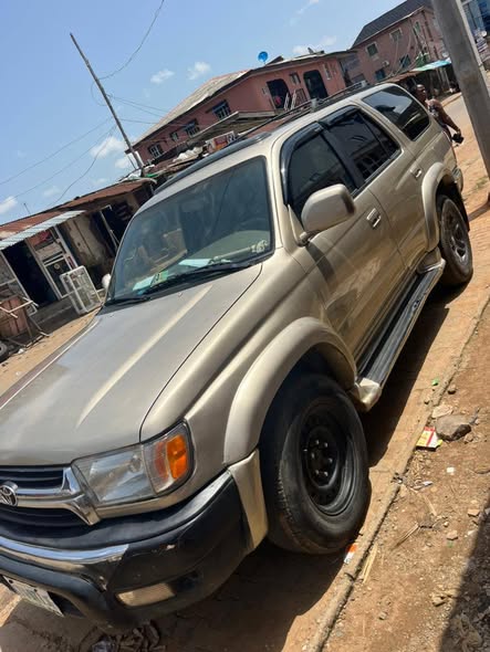 A picture of Toyota 4runner 2001 model available 3 5m