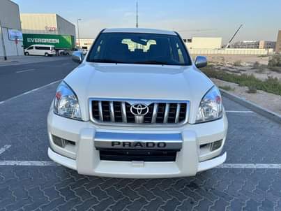 A picture of Toyota Parado 2009 gcc spece watsapp 0551513562