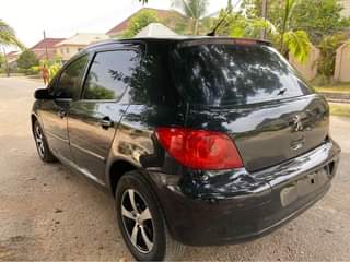 A picture of 2006 Peugeot 307