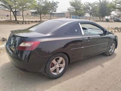 A picture of Honda civic 2007 coupe