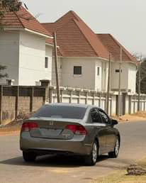 A picture of Extremely clean Honda Civic irobot 2007