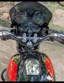 A picture of BOXER 125 TSH 850 000 Nipigie 0760387780
