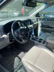 A picture of CEO OF COLLINS AUTOS 2018 KIA SPORTAGE foreign price 29