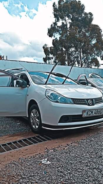 nissan wingroad