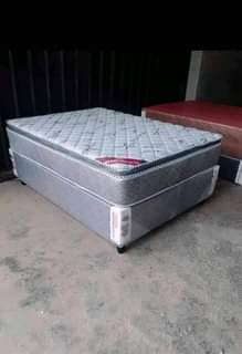 classifieds/blankets