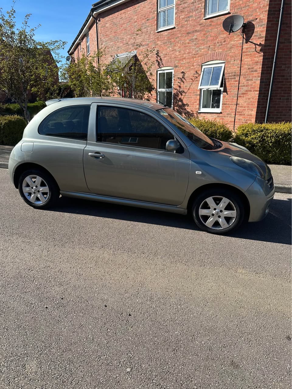 nissan micra