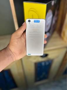 A picture of OPPO A37 64Gb 80 000