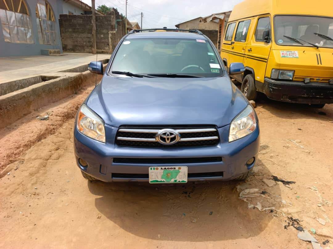 A picture of RAV4 2008 No faults at all Buy and drive 6.5m