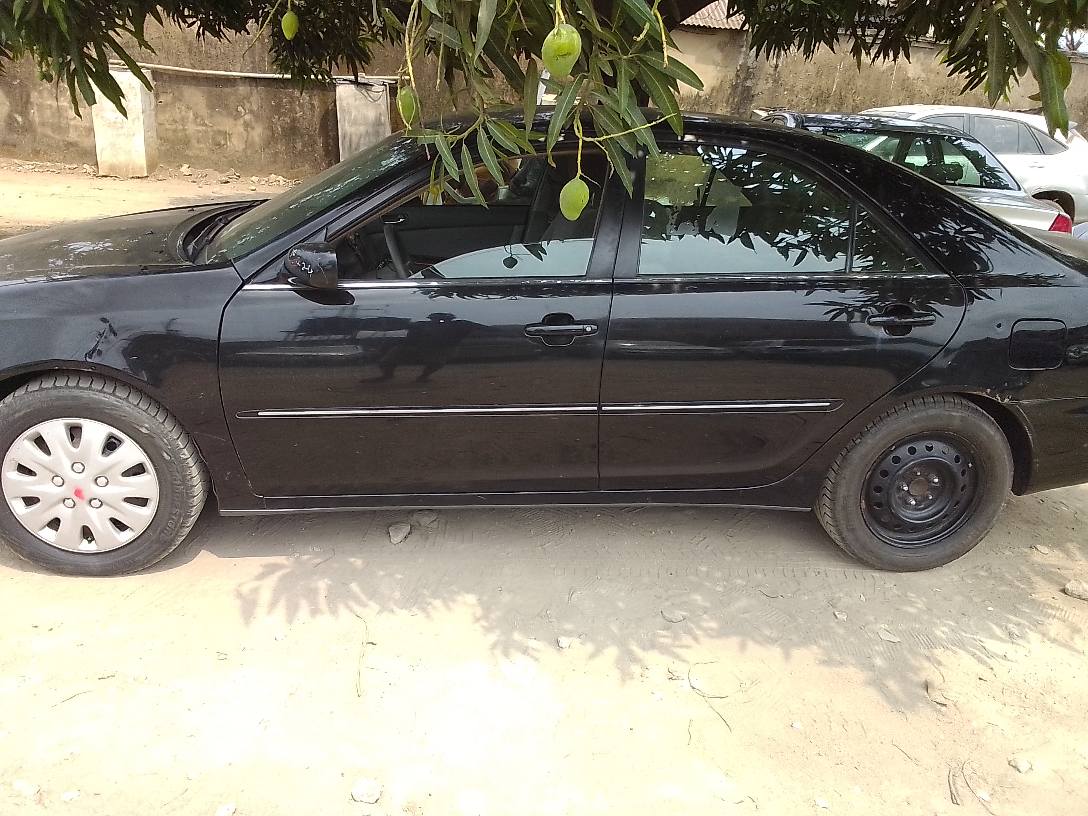 A picture of Toyota Camry big daddy tokunbo accident free last week entry