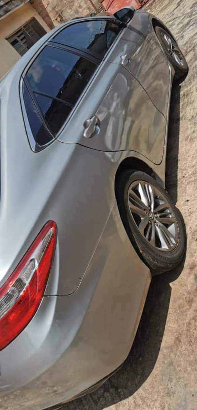 A picture of TOKS 2015 Toyota Camry Sport Edition