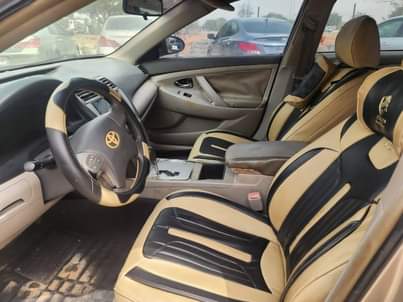 A picture of DISTRESS 08 TOYOTA CAMRY LE