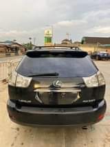 A picture of Superb 2005 Lexus RX330
