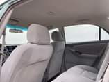 A picture of Toks 05 Toyota Corolla CE Read description for full details