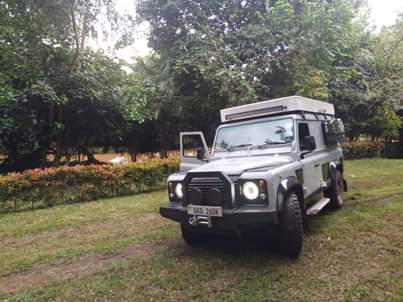 A picture of 2006 Defender Land rover Grey