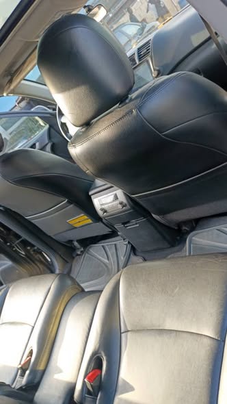 A picture of Toyota Highlander 011