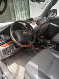 A picture of Toyota land cruiser prado