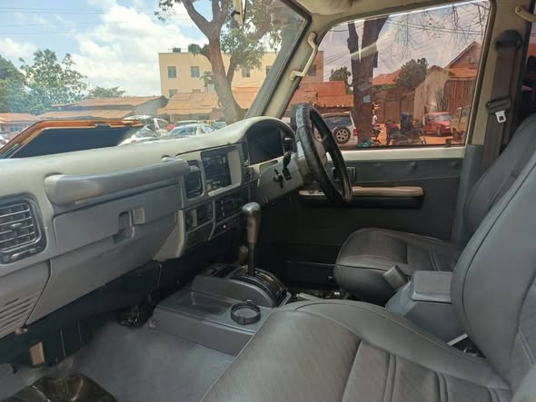 A picture of Hard top Land cruiser