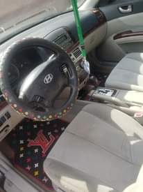 A picture of Hyundai sonata 08