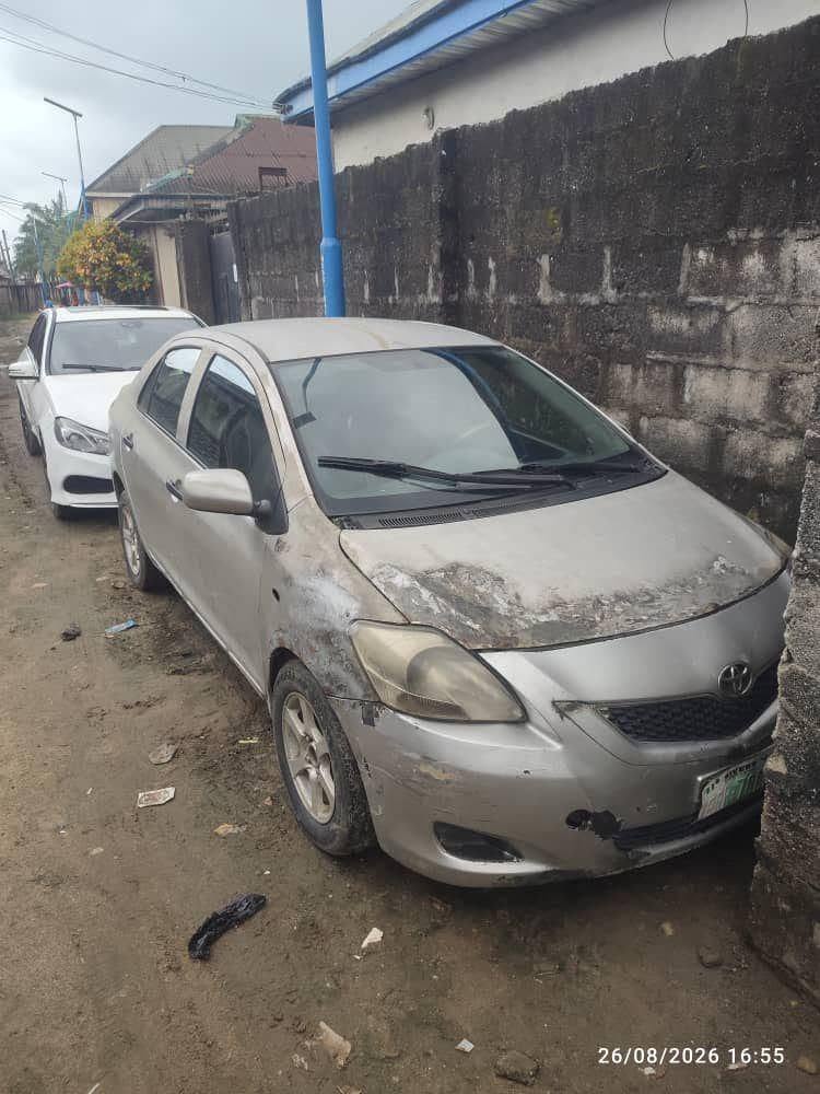 A picture of Car