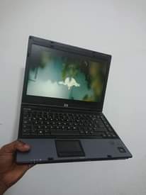 A picture of laptop hp elitebook core 2duo