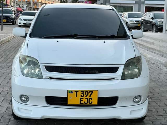 A picture of Price 15.5 Mil Contacts 0657262757 0693556575 0620858707 Toyota Ist Year