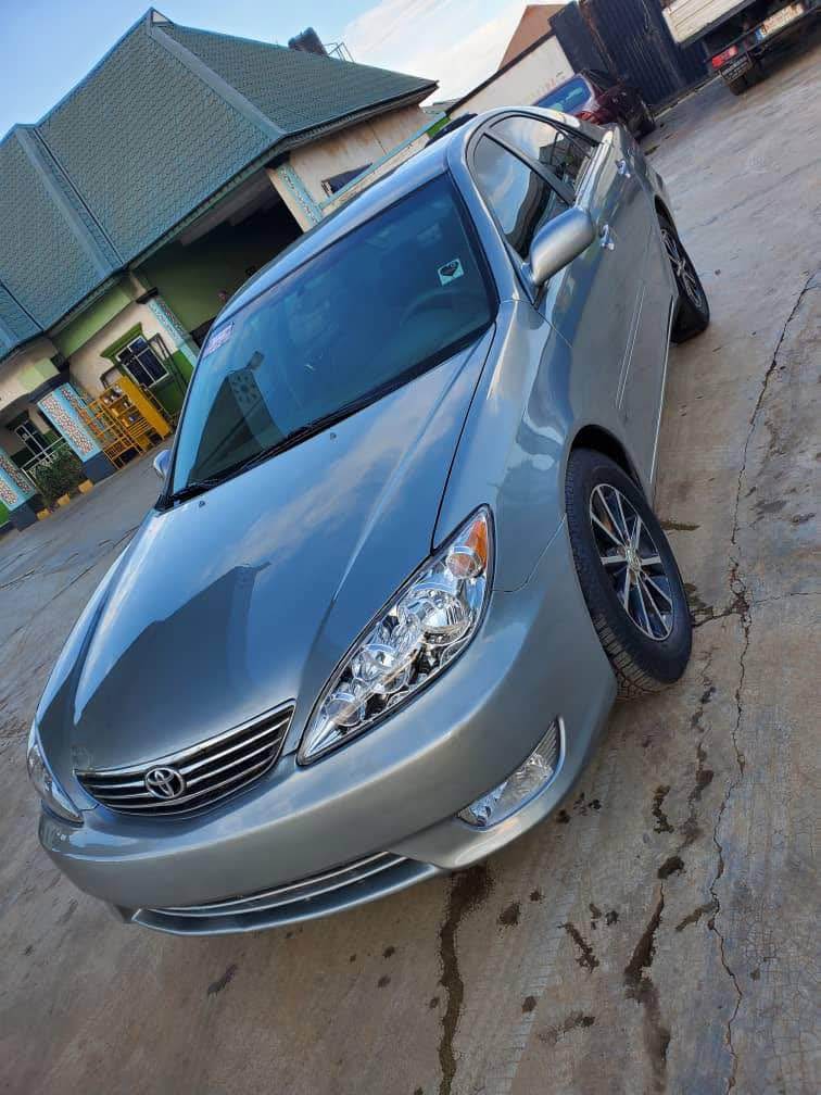 A picture of Toyota Camry 2006