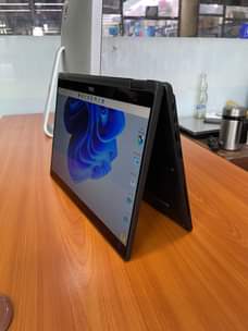 A picture of DELL LATITUDE 7390 2 in 1