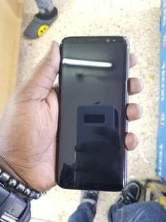 A picture of Galaxy S8 390k