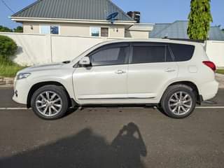 A picture of Toyota Vanguard
